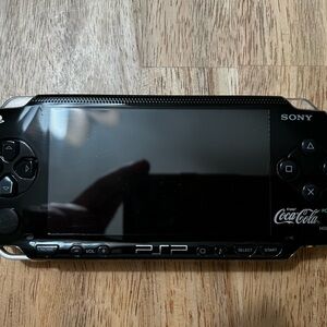 Sony PSP-1000 Coca Cola Edition